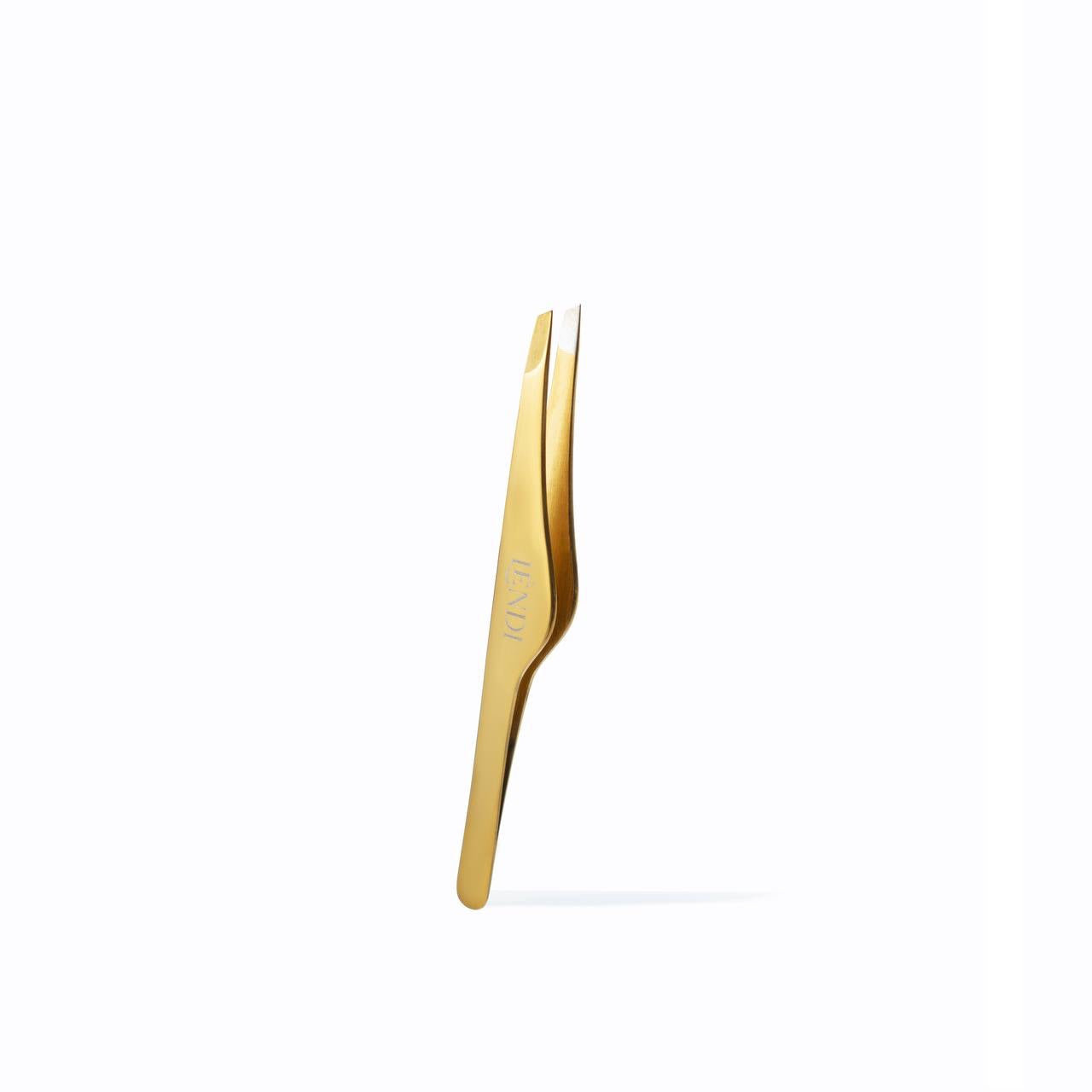 Lendi Tweezers for beveled brows